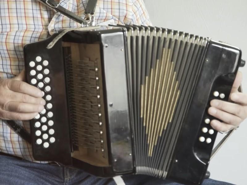 Conversatorio: Música e historia del acordeón en Chiloé y la Patagonia |  Museo Regional de Ancud